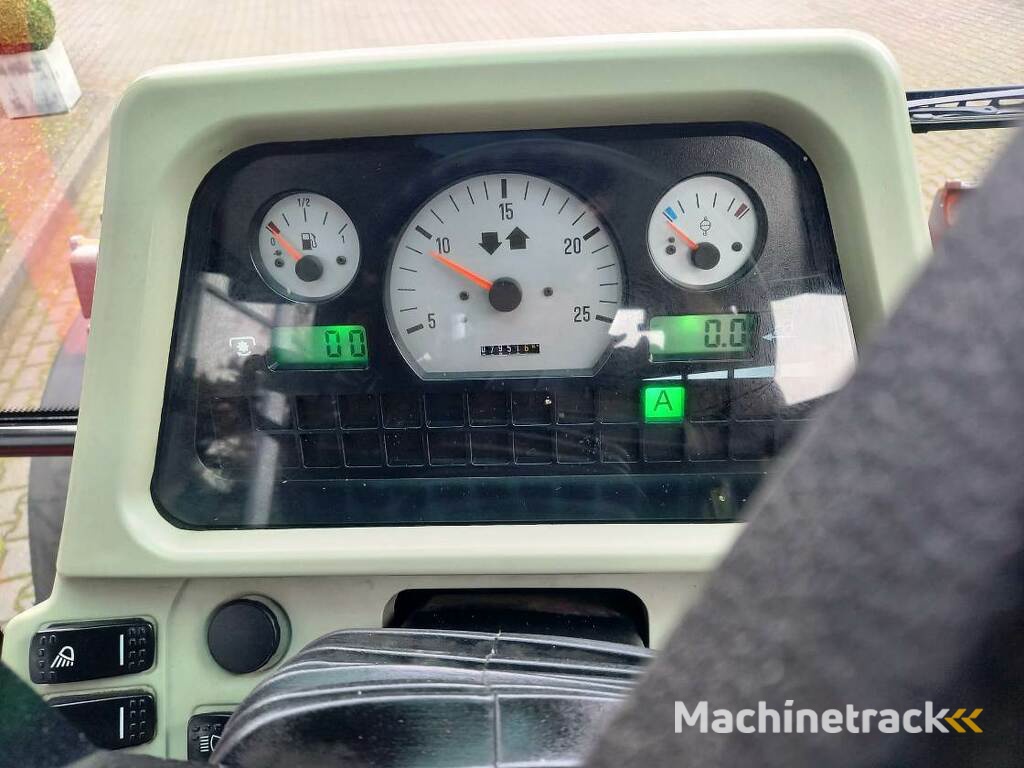 Massey Ferguson 5440