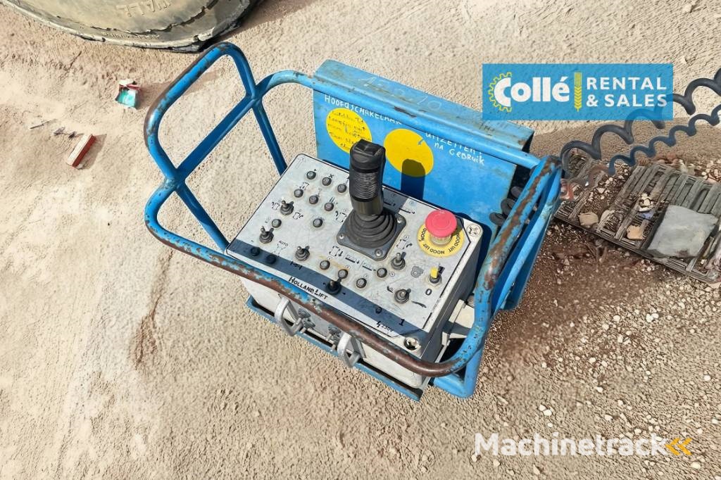 Holland Lift Megastar G-320DL30 4WDS/N | 2006