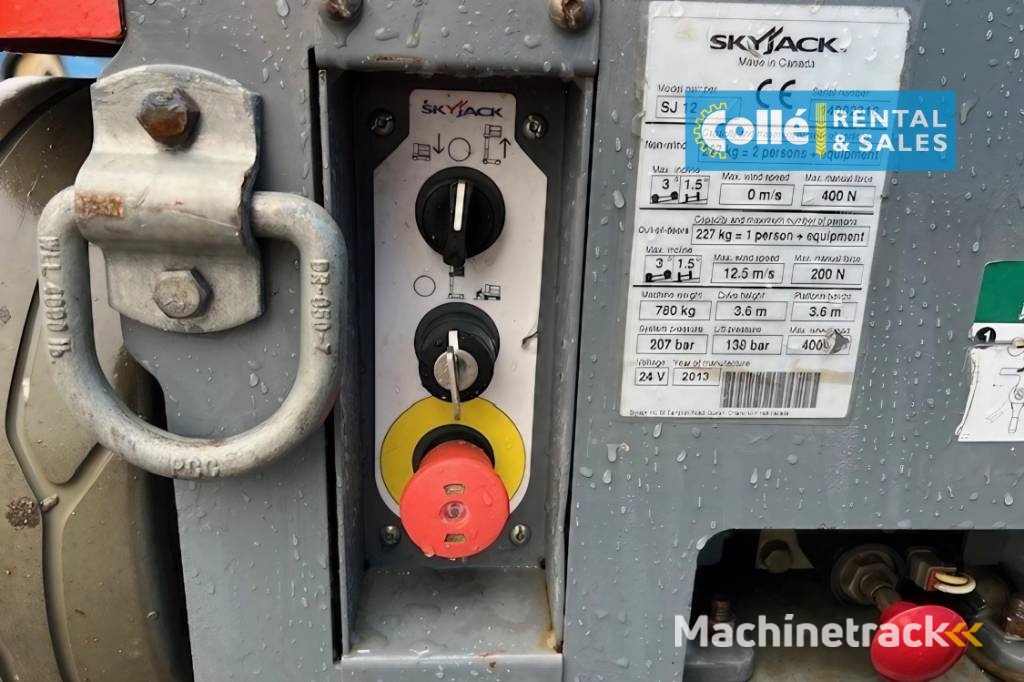 SkyJack SJ 12 | 2013