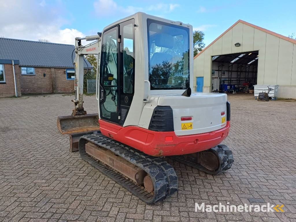 Takeuchi TB 250