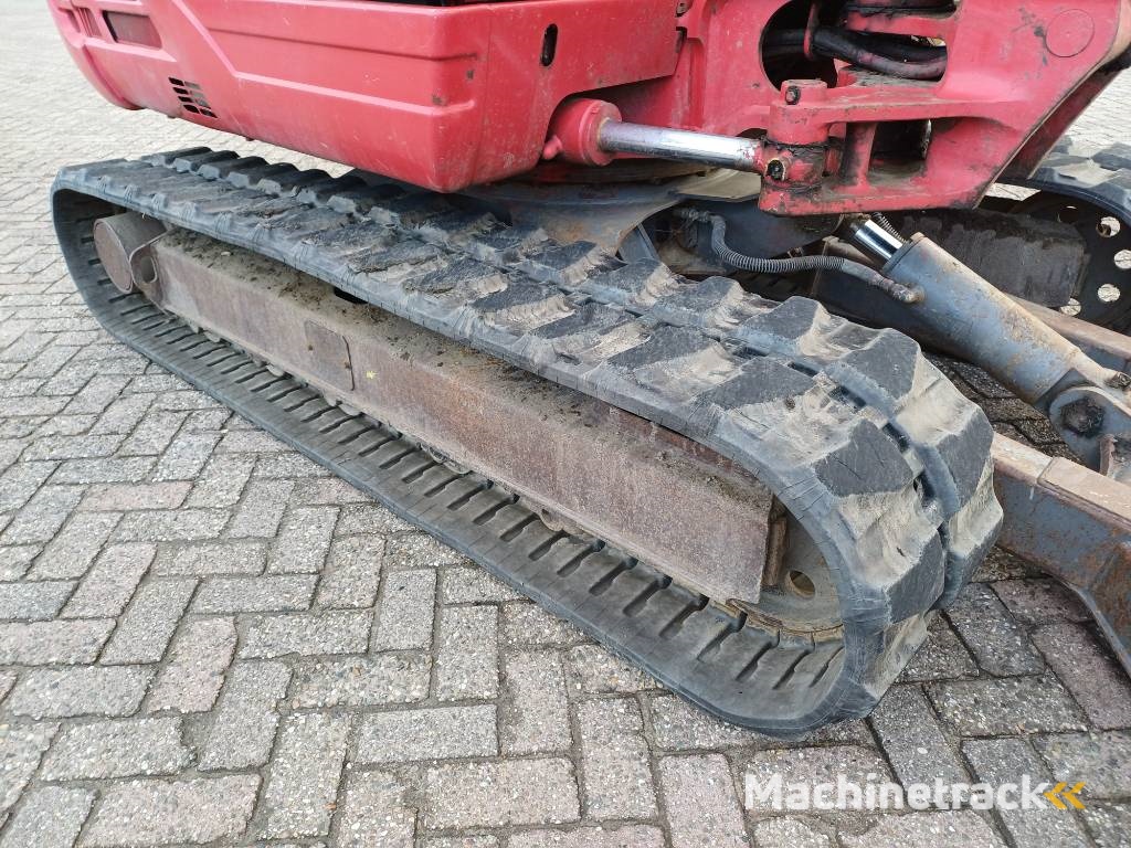 Takeuchi TB 250
