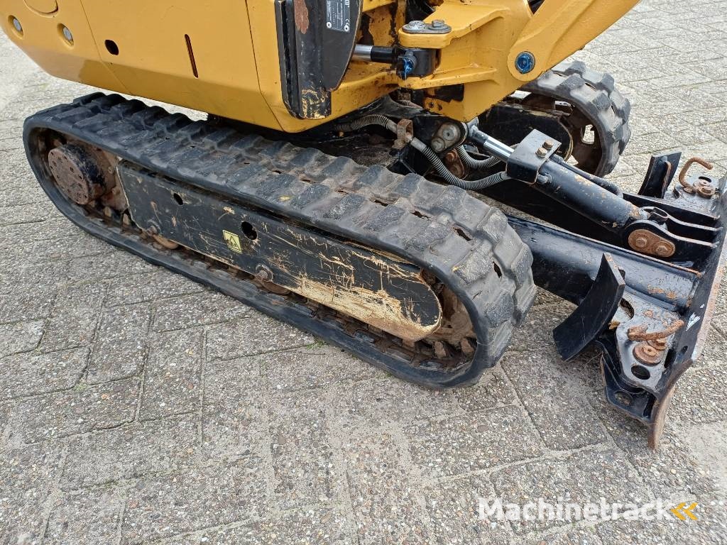 CAT 300.9D