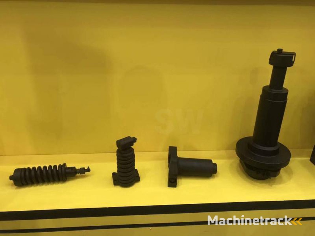 socoloc-spécialiste-negoce-pièces-et-accessoires-tp chenilles acier-