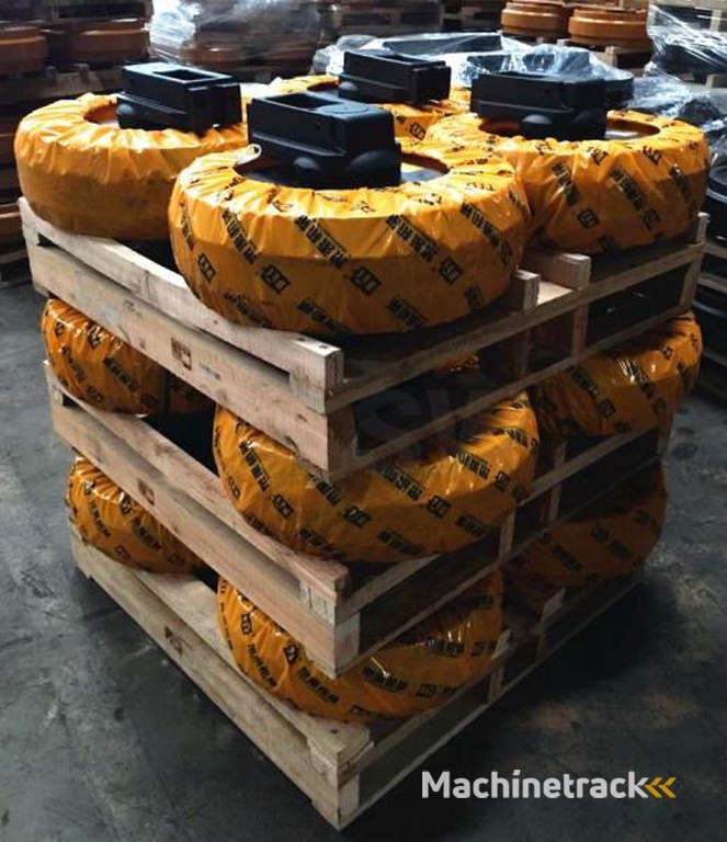 socoloc-spécialiste-negoce-pièces-et-accessoires-tp chenilles acier-