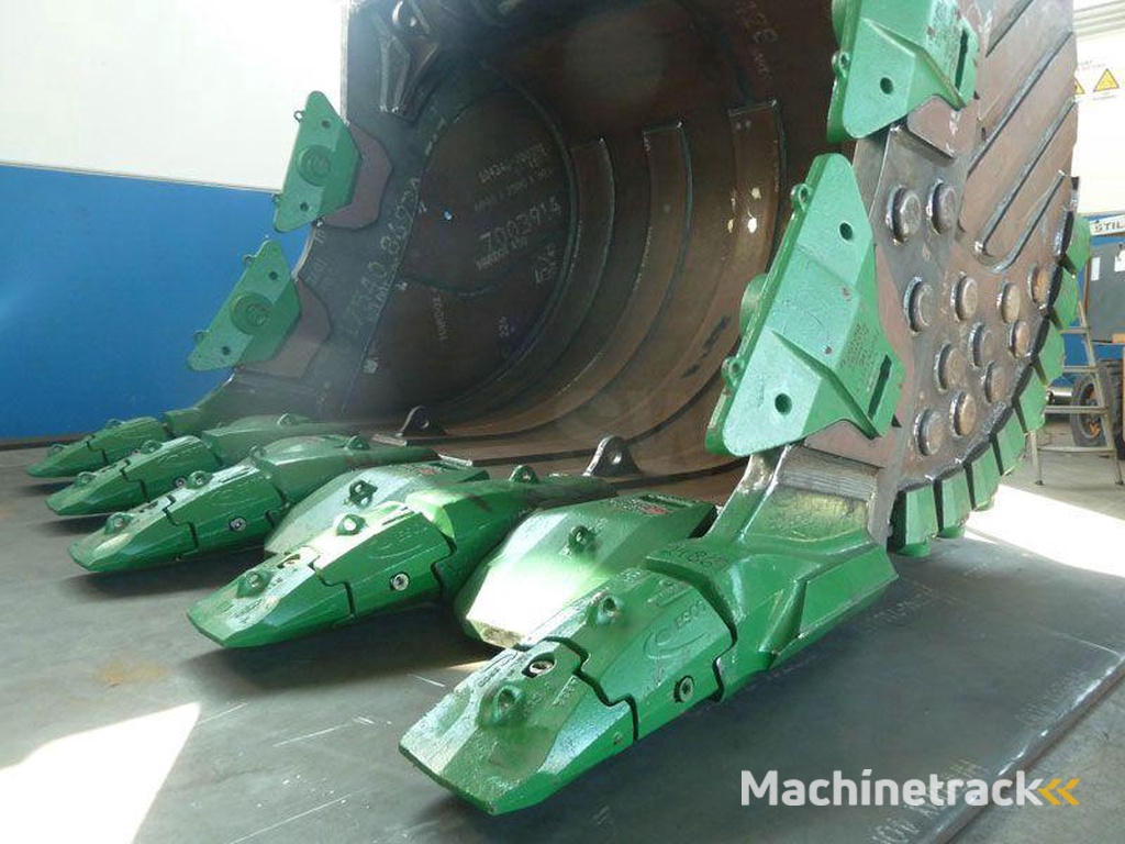 PIECES-ET-EQUIPEMENTS-TP PIECES ET EQUIPEMENTS TP