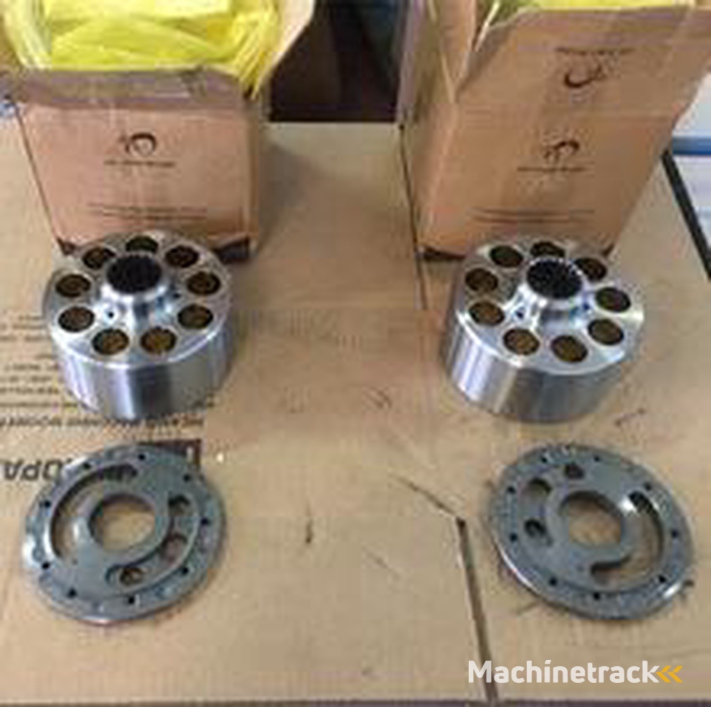 SPECIALISTE-TP socoloc- train de chenilles