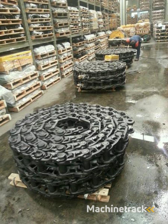 CHENILLES-ACIER-POUR-ENGINS-TP specialiste chenilles en caoutchouc