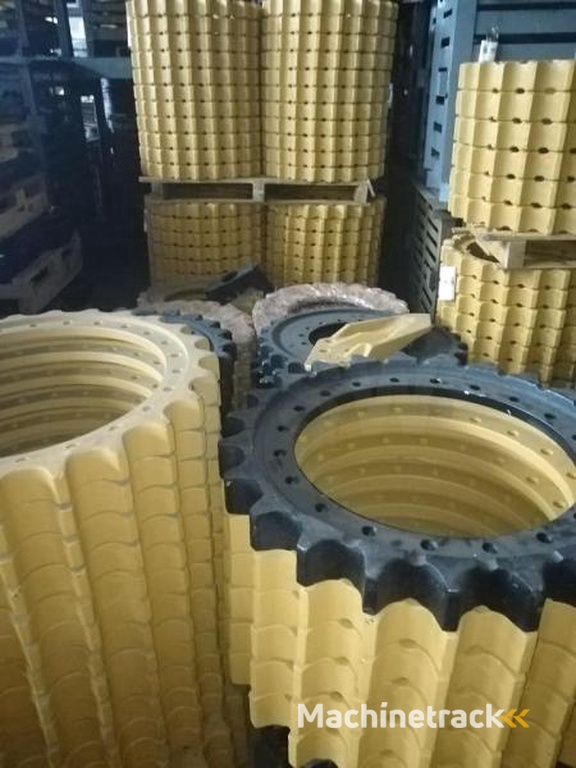 Chaines-Caoutchouc,-en-Acier,-Chenilles-etc..- Chaines Caoutchouc, en Acier, Chenilles -socoloc