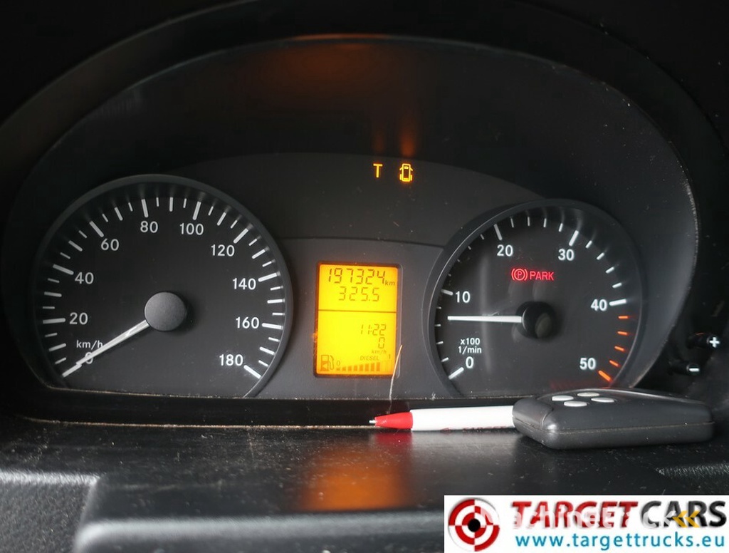 Mercedes-Benz Sprinter 319CDI L2H2 Trailer Hitch 3.5T