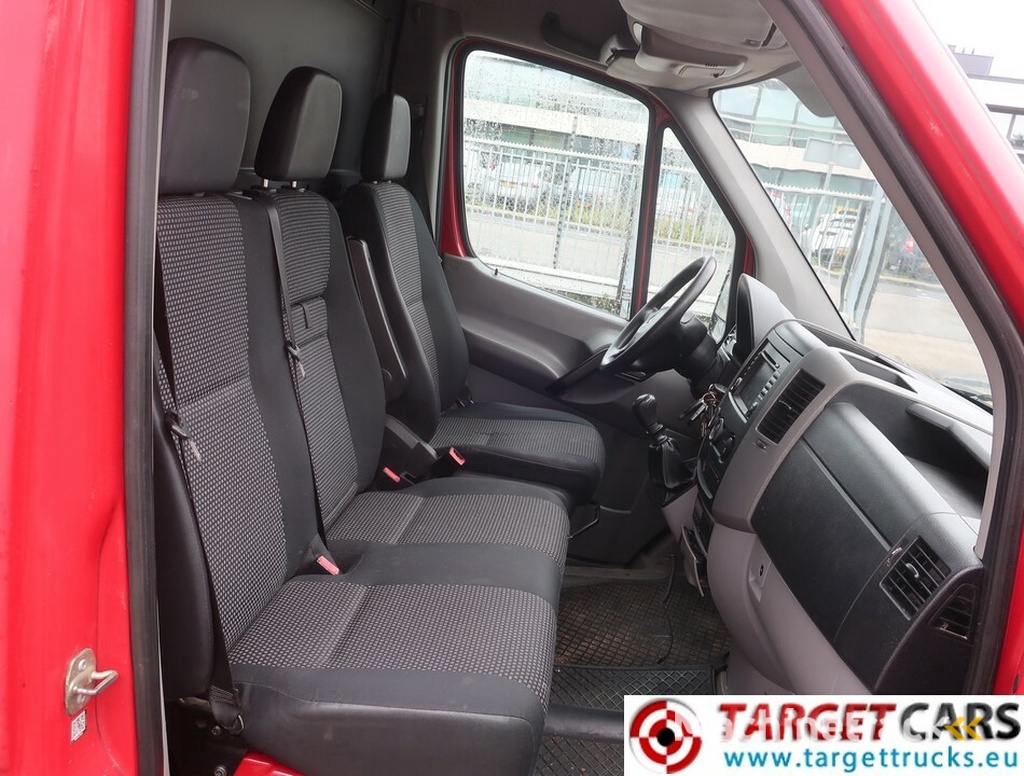 Mercedes-Benz Sprinter 319CDI L2H2 Trailer Hitch 3.5T