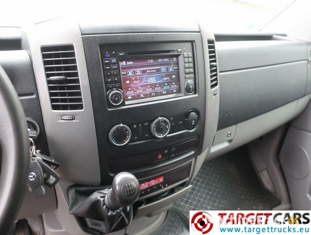 Mercedes-Benz Sprinter 319CDI L2H2 Trailer Hitch 3.5T