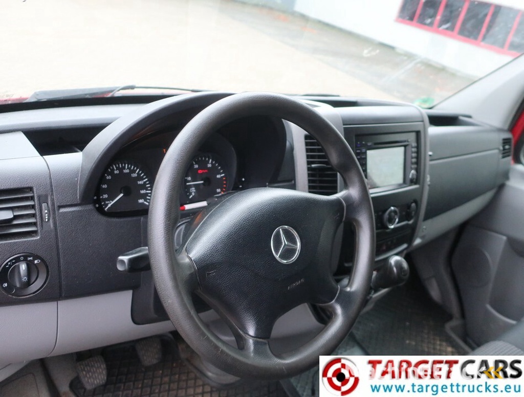 Mercedes-Benz Sprinter 319CDI L2H2 Trailer Hitch 3.5T