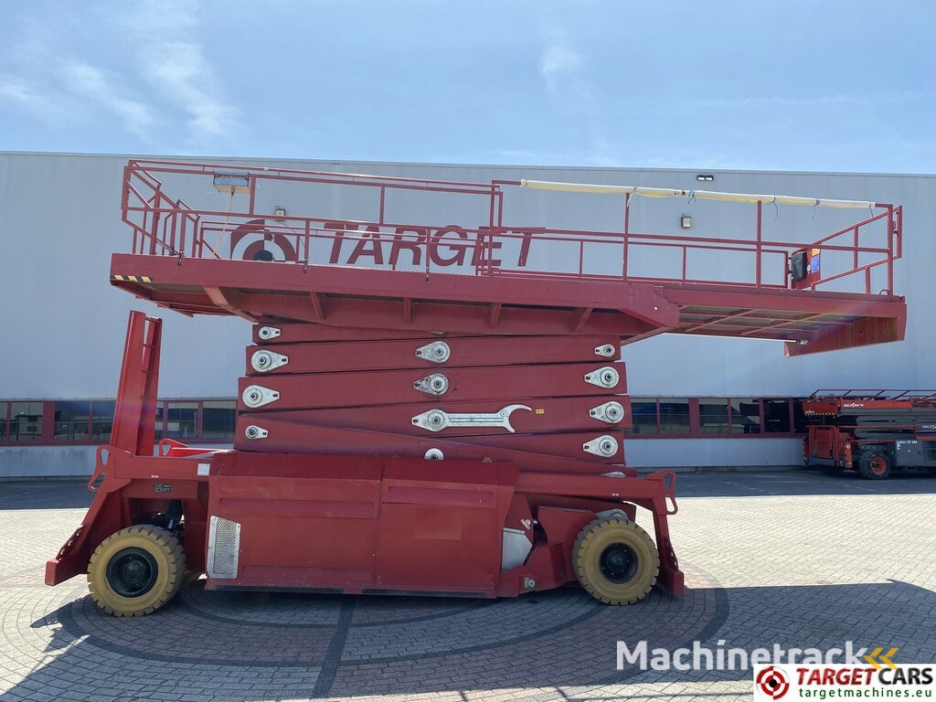 PB Lifttechnik S270-24 D Scissor 4x4 Diesel Work Lift 2725cm