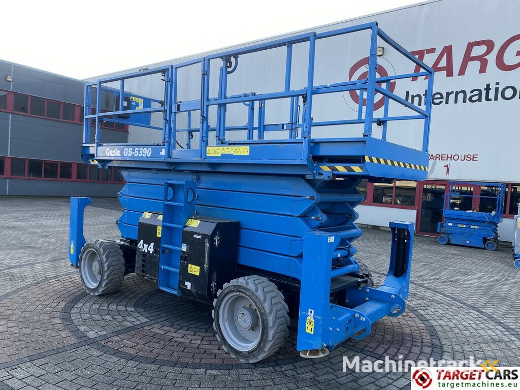 Genie GS-5390 RT LPG 4x4 Scissor 5390 Work Lift 1815cm