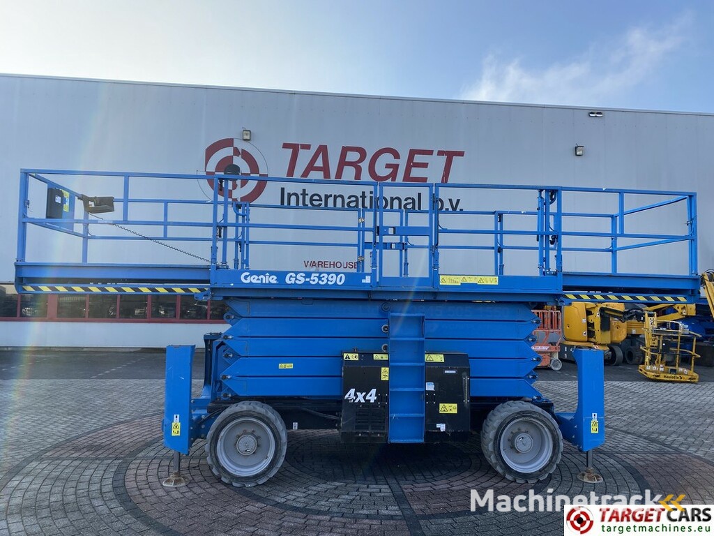 Genie GS-5390 RT LPG 4x4 Scissor 5390 Work Lift 1815cm