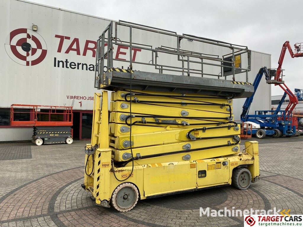 PB Lift S225-12ES Electric Scissor Work Lift 2250cm