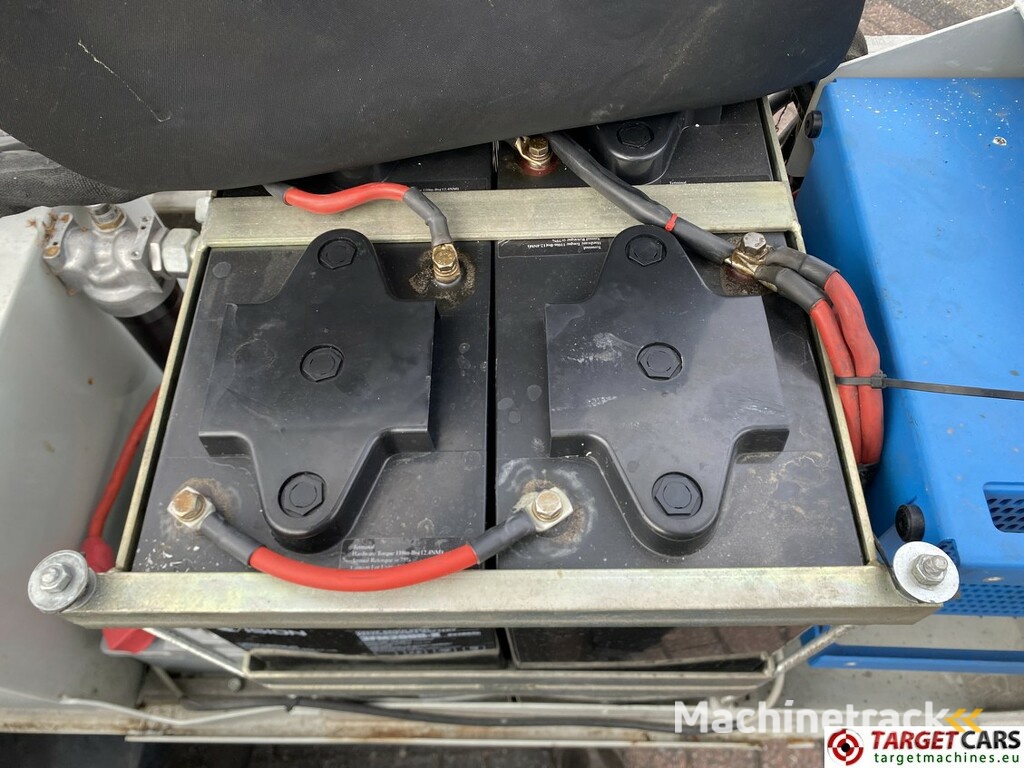 Falcon FS330Z Spider Tracked Articulated Boom Work Lift 3300cm