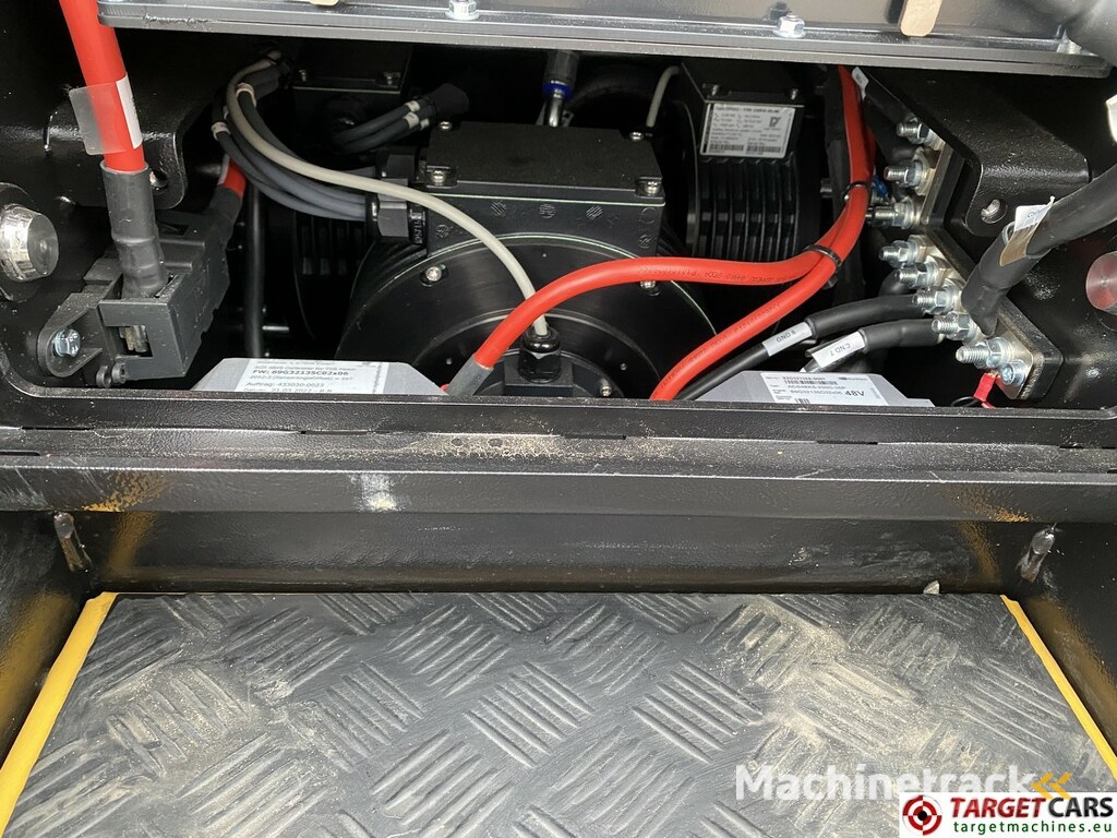 Conmeq AS15 Mini Skid Steer Electric Wheel Loader 4x4