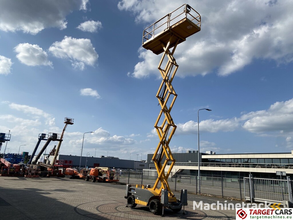 Haulotte Compact 12DX Diesel 4x4 Scissor Work Lift 1206cm