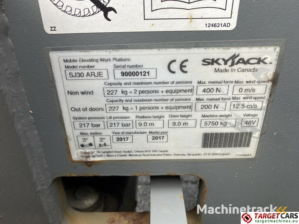 SkyJack SJ30 ARJE Articulated Electric Boom Work Lift 11M