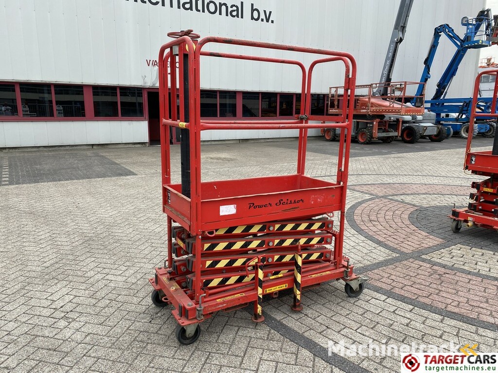 Power Scissor PS600 Manual Scissor Lift 600cm Defect