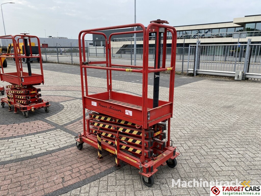 Power Scissor PS600 Manual Scissor Lift 600cm Defect