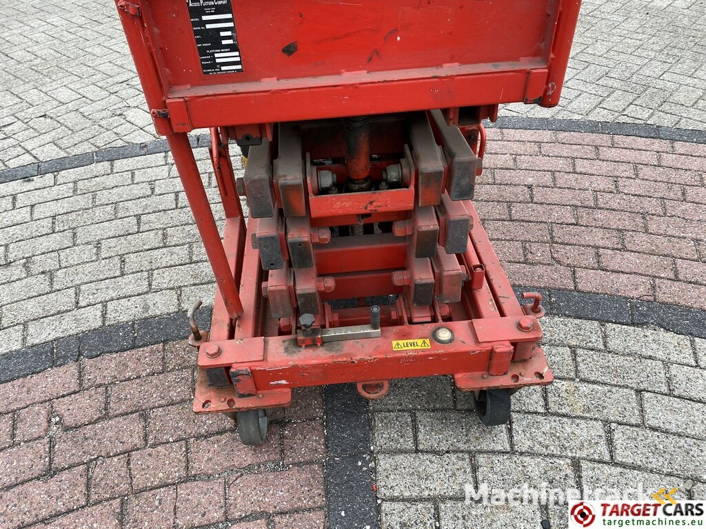 Power Scissor PS600 Manual Scissor Lift 600cm Defect