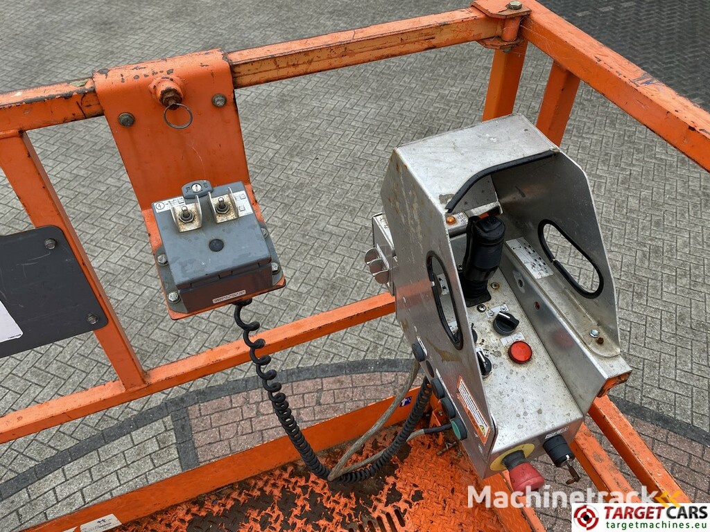 Skyjack SJ-9250 RT Diesel 4x4 Scissor Work Lift 1720cm