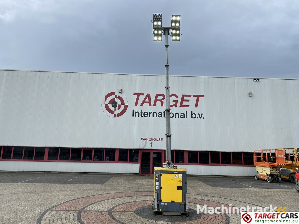 Atlas Copco QLB60 Tower Light 4x350W Led w/generator