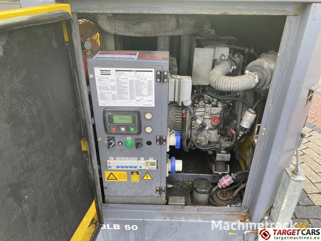 Atlas Copco QLB60 Tower Light 4x350W Led w/generator