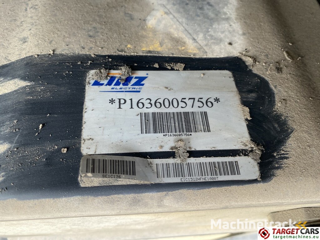 Atlas Copco QLB60 Tower Light 4x350W Led w/generator