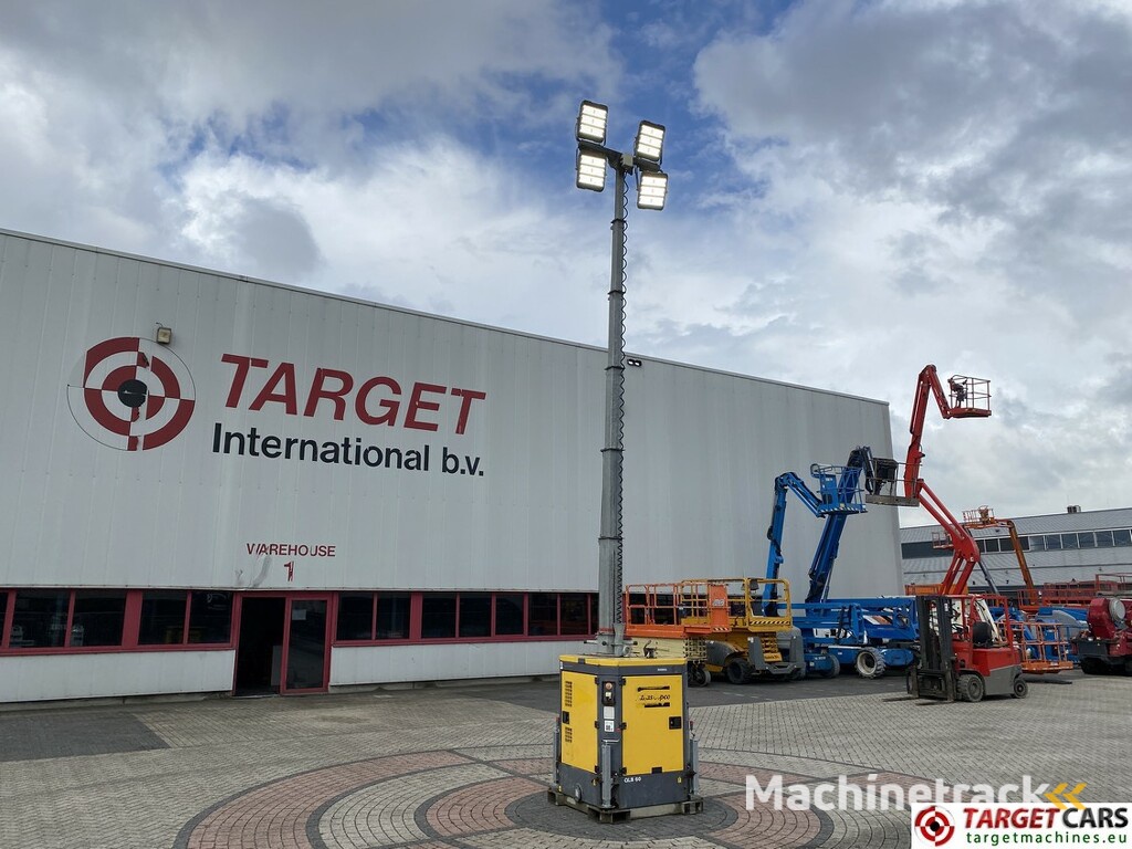 Atlas Copco QLB60 Tower Light 4x350W Led w/generator