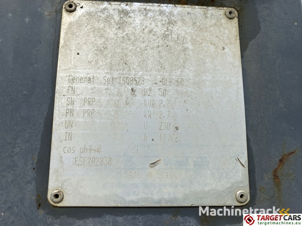 Atlas Copco QLB60 Tower Light 4x350W Led w/generator