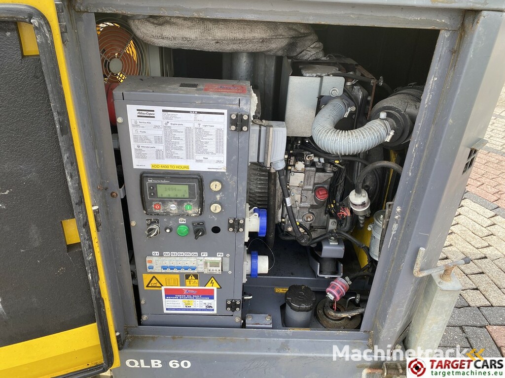 Atlas Copco QLB60 Tower Light 4x350W Led w/generator