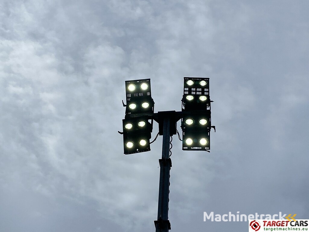 Atlas Copco QLB60 Tower Light 4x350W Led w/generator