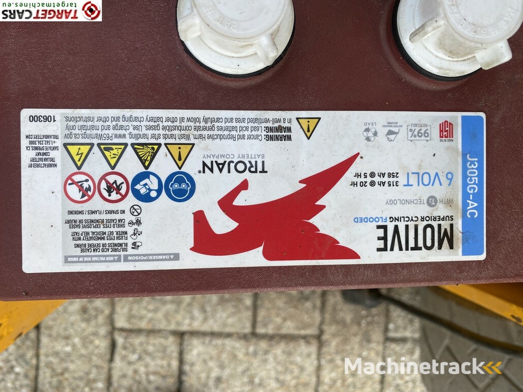 Haulotte Compact 14 Electric Scissor Work Lift 1385cm