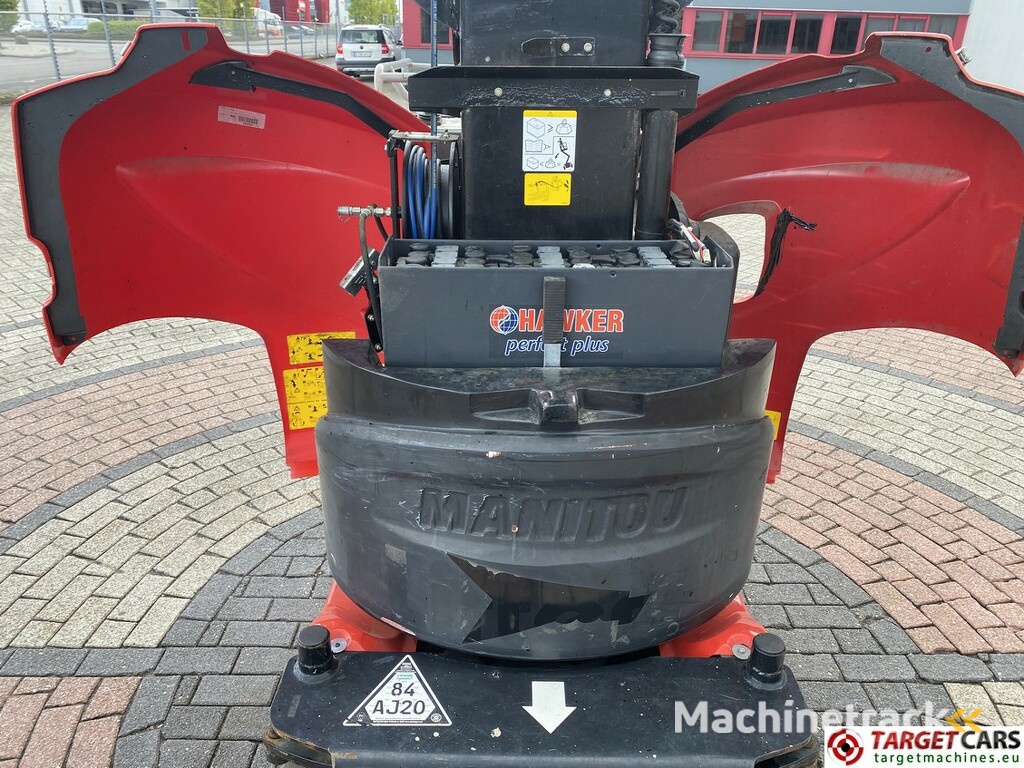 Manitou 100VJR Evolution Electric Vertical Mast Work Lift 990cm