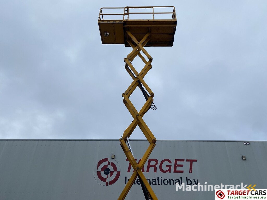 Haulotte Compact 12DX Diesel 4x4 Scissor Work Lift 1206cm