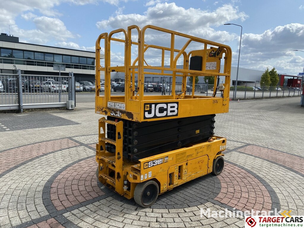 JCB S3246E Electric Scissor Work Lift 1200cm