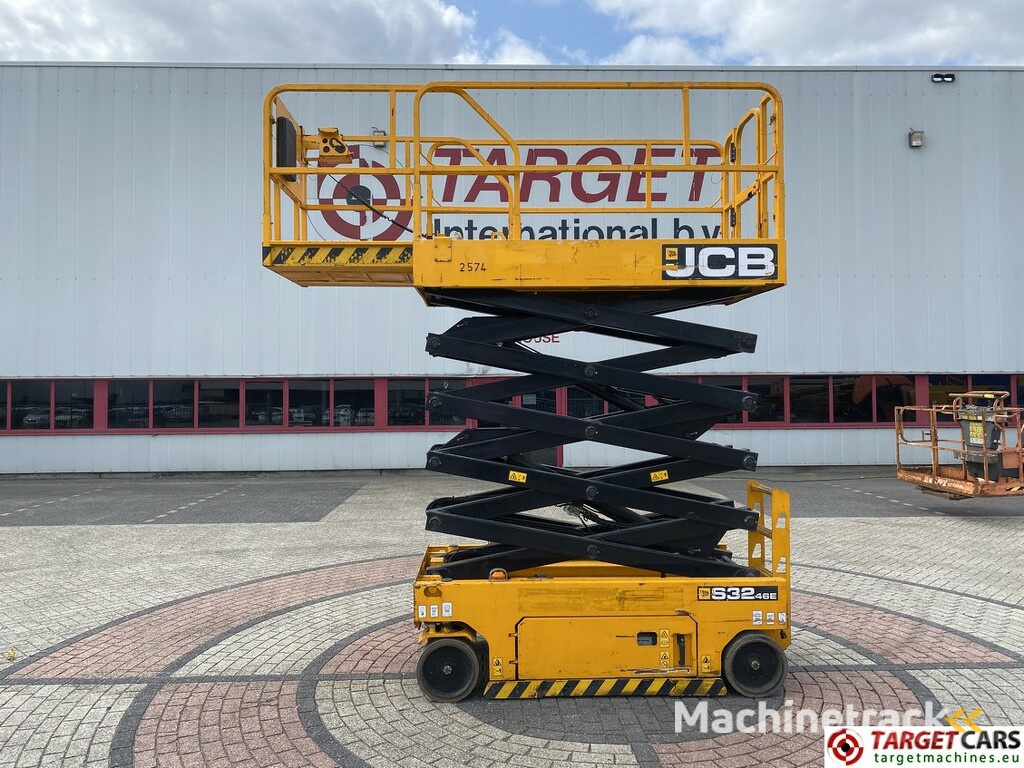 JCB S3246E Electric Scissor Work Lift 1200cm