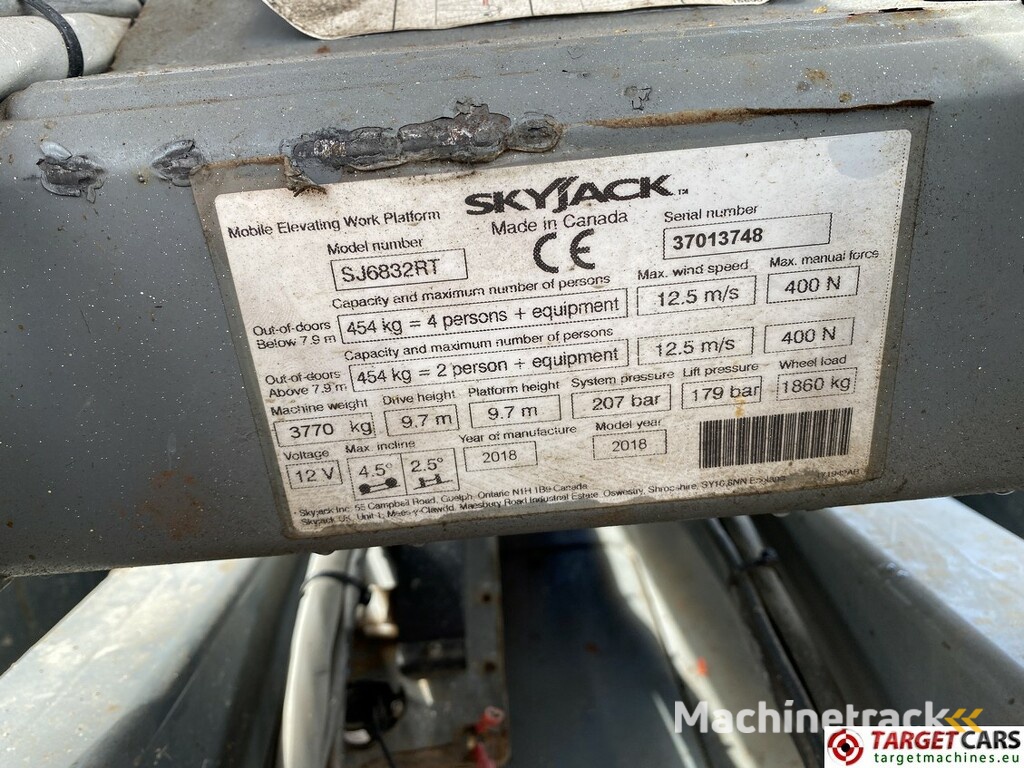 Skyjack SJ6832 RT Diesel 4x4 Scissor 6832 Work Lift 1180cm