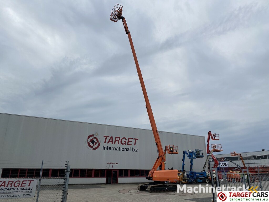 JLG 660SJC Tracked Telescopic Diesel Boom Lift 2231cm