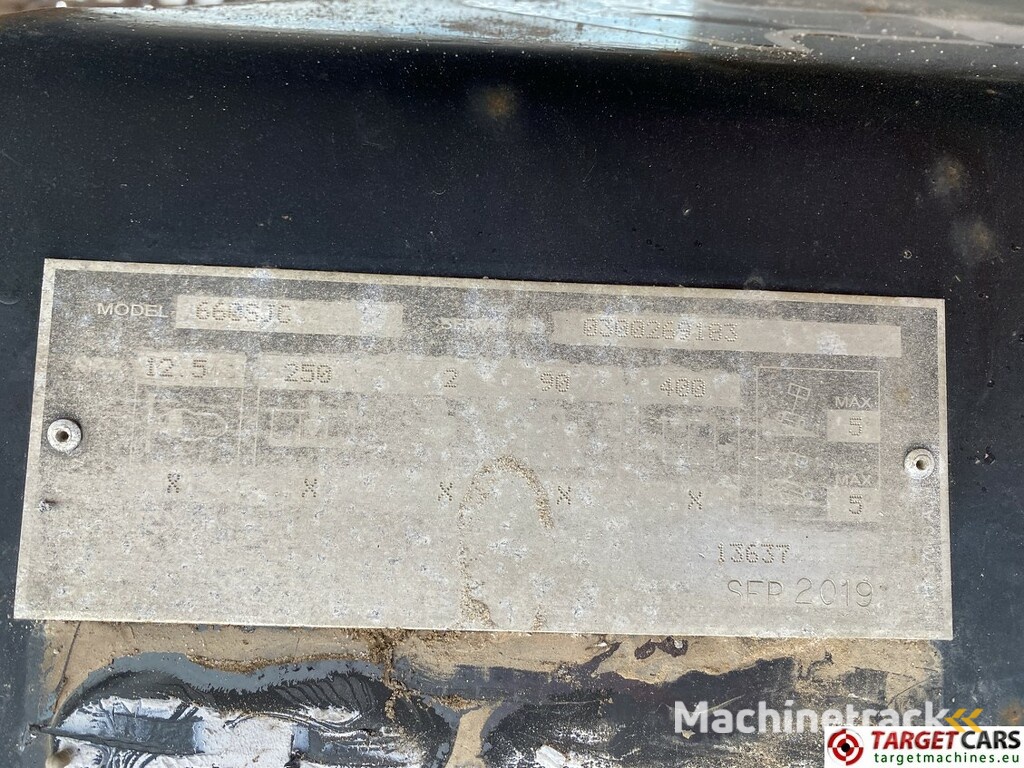 JLG 660SJC Tracked Telescopic Diesel Boom Lift 2231cm