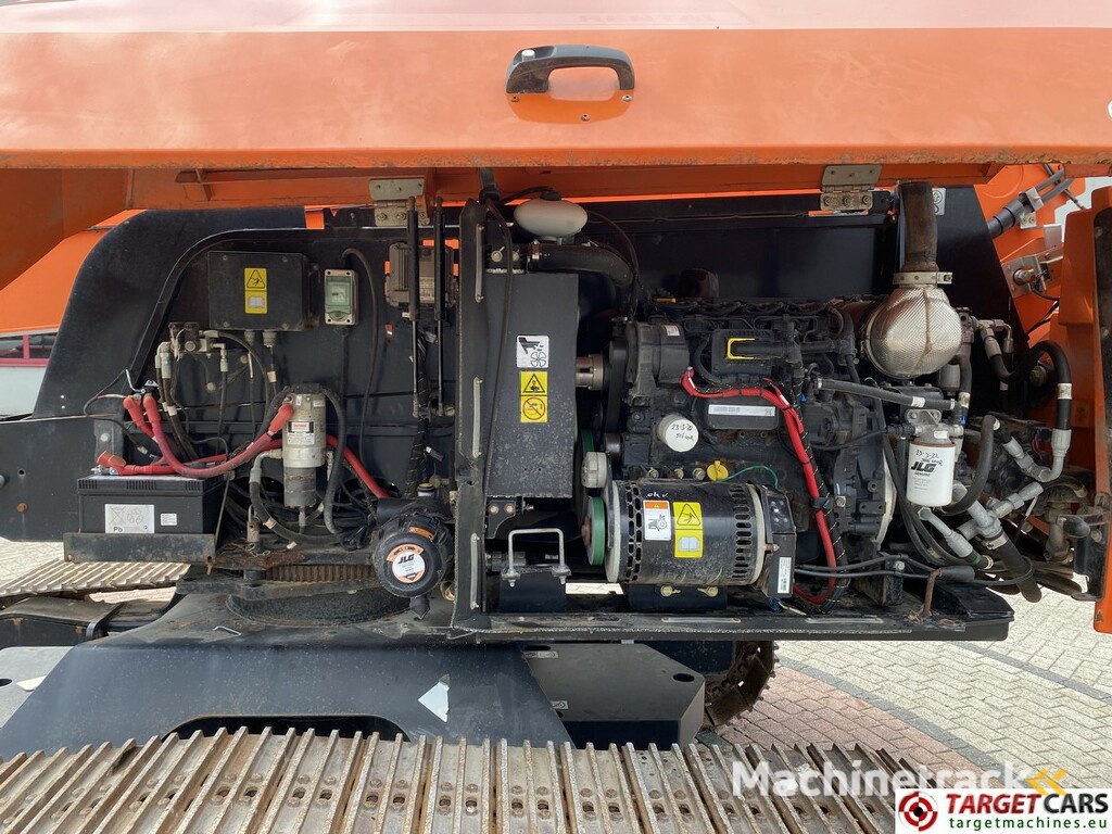 JLG 660SJC Tracked Telescopic Diesel Boom Lift 2231cm