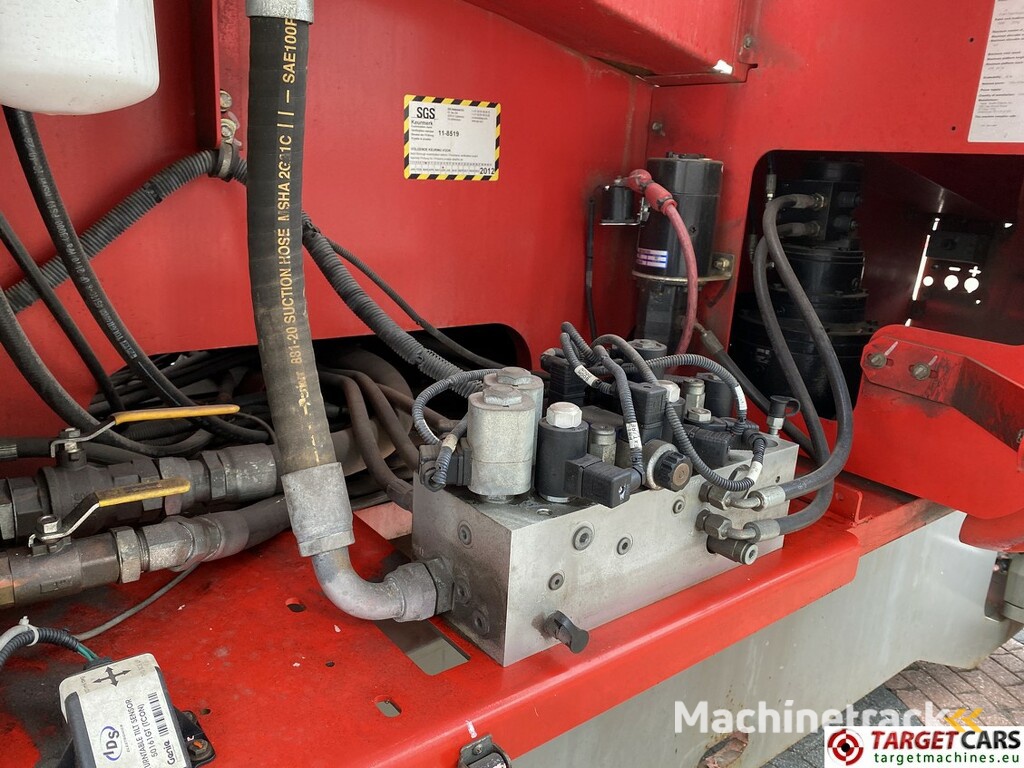 Genie S105 Telescopic 4x4x4 Diesel Boom Work Lift 3400cm