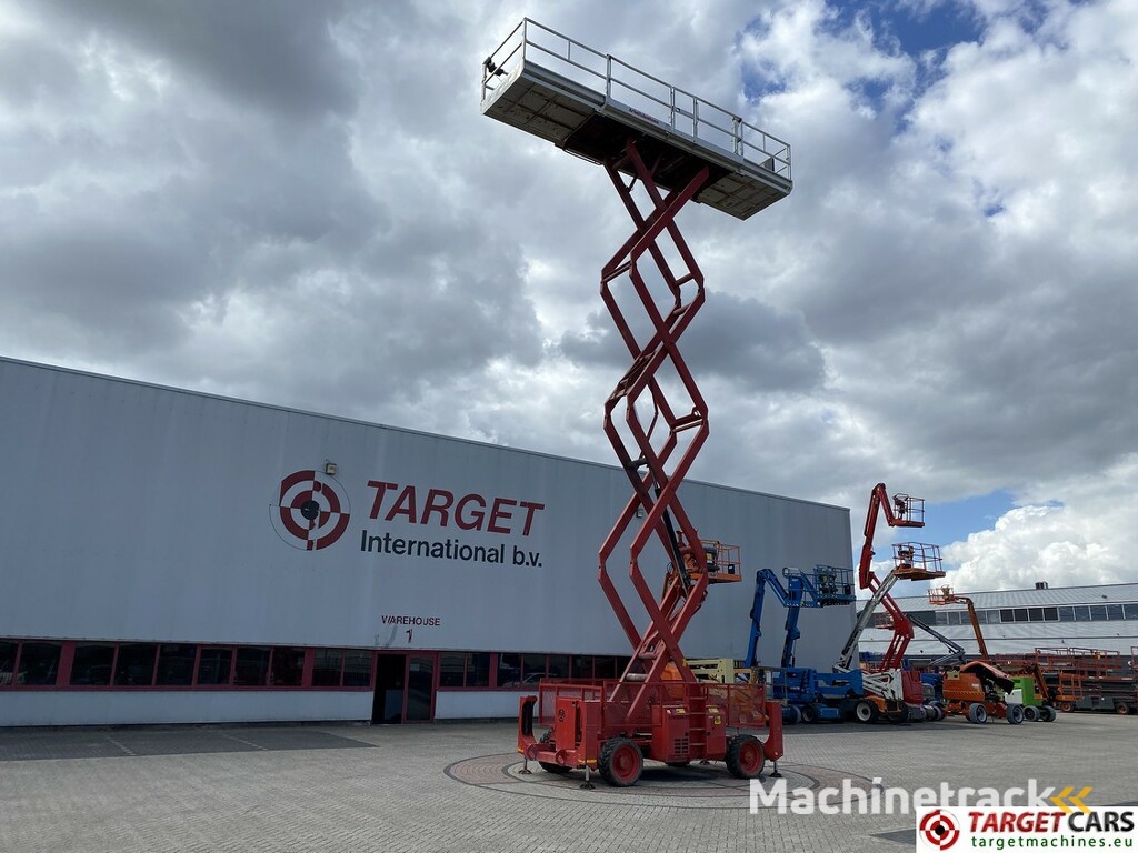 Genie GS-4390RT Diesel 4x4 Scissor Work Lift 1511cm