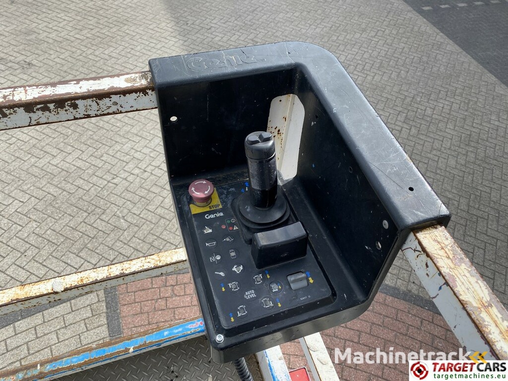 Genie GS-4390RT Diesel 4x4 Scissor Work Lift 1511cm