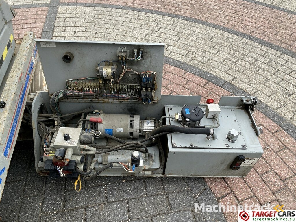 Skyjack SJIII-3226 Electric Scissor Work Lift 990cm