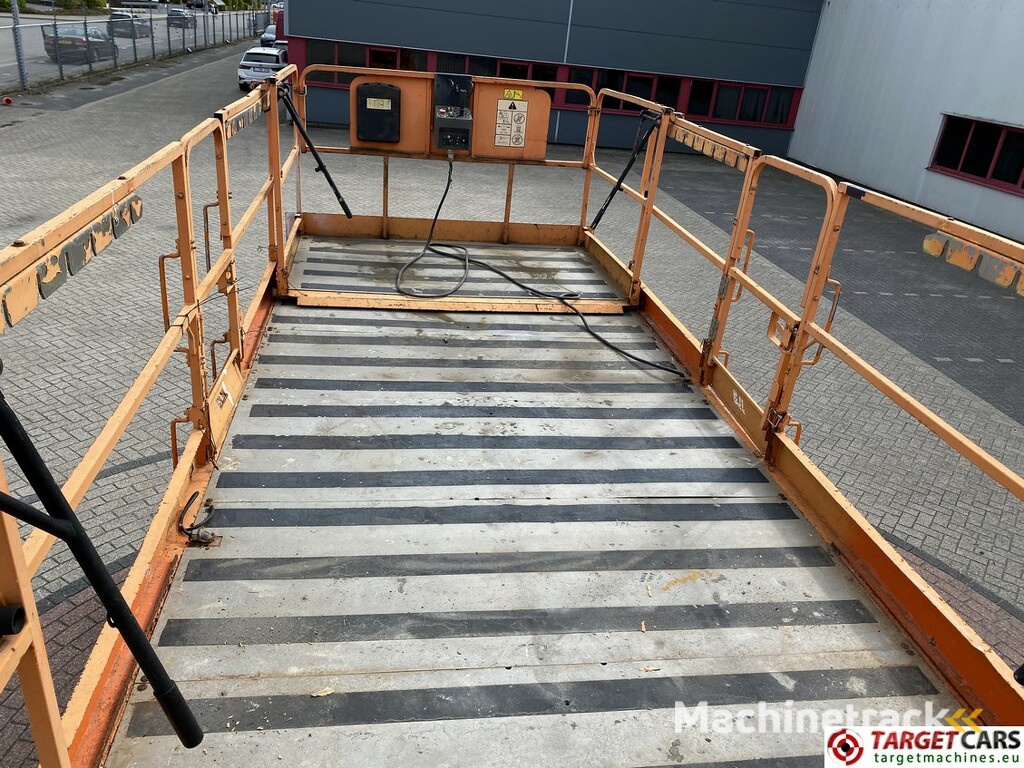 JLG 4394RT Diesel 4x4 Scissor Work Lift 1511cm