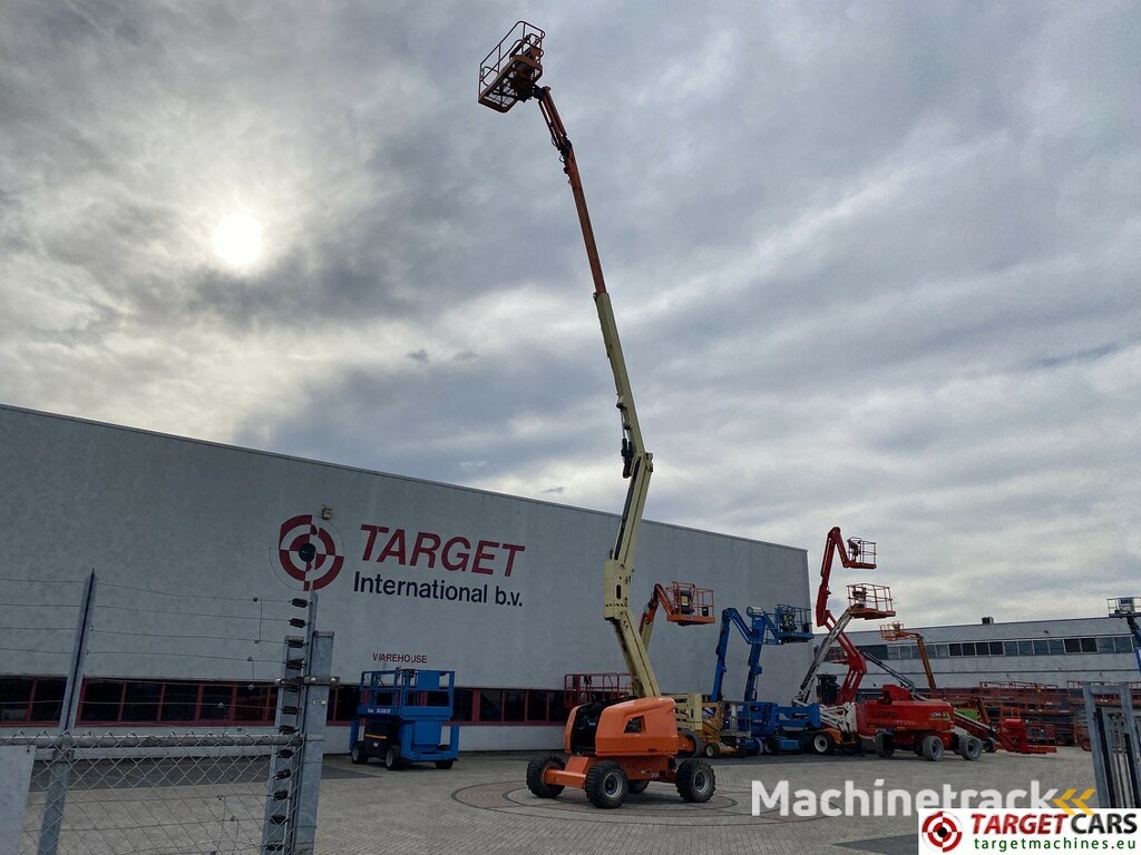 JLG 520AJ Articulated 4x4 Diesel Boom Work Lift 1800cm